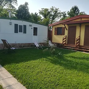  Bed & Breakfast Agri Village
